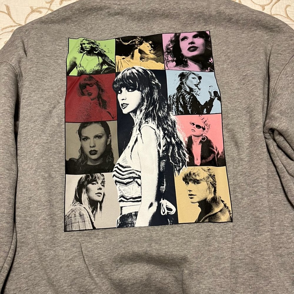 Taylor Swift eras tour quarter zip- Large